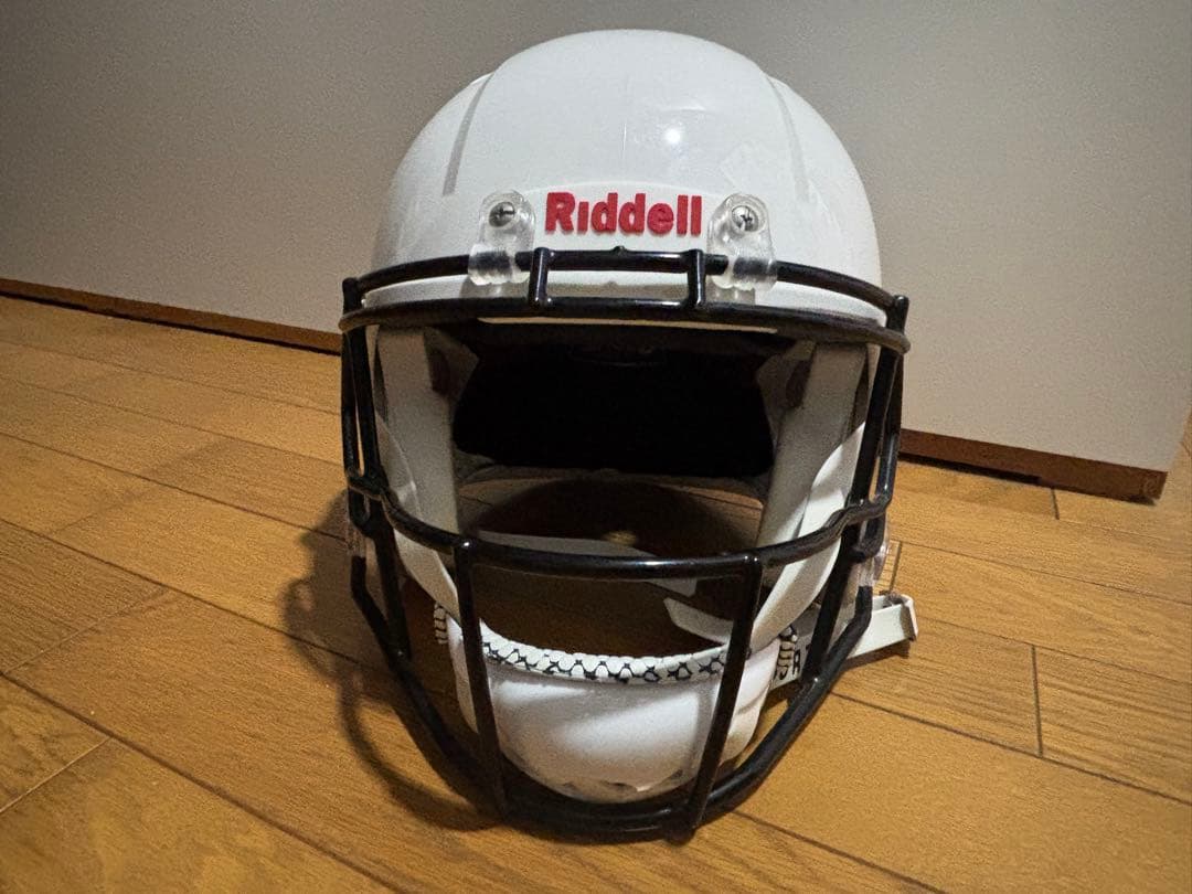 Riddell アメリカンフットボール　ヘルメット　ホワイト　スピードアイコン