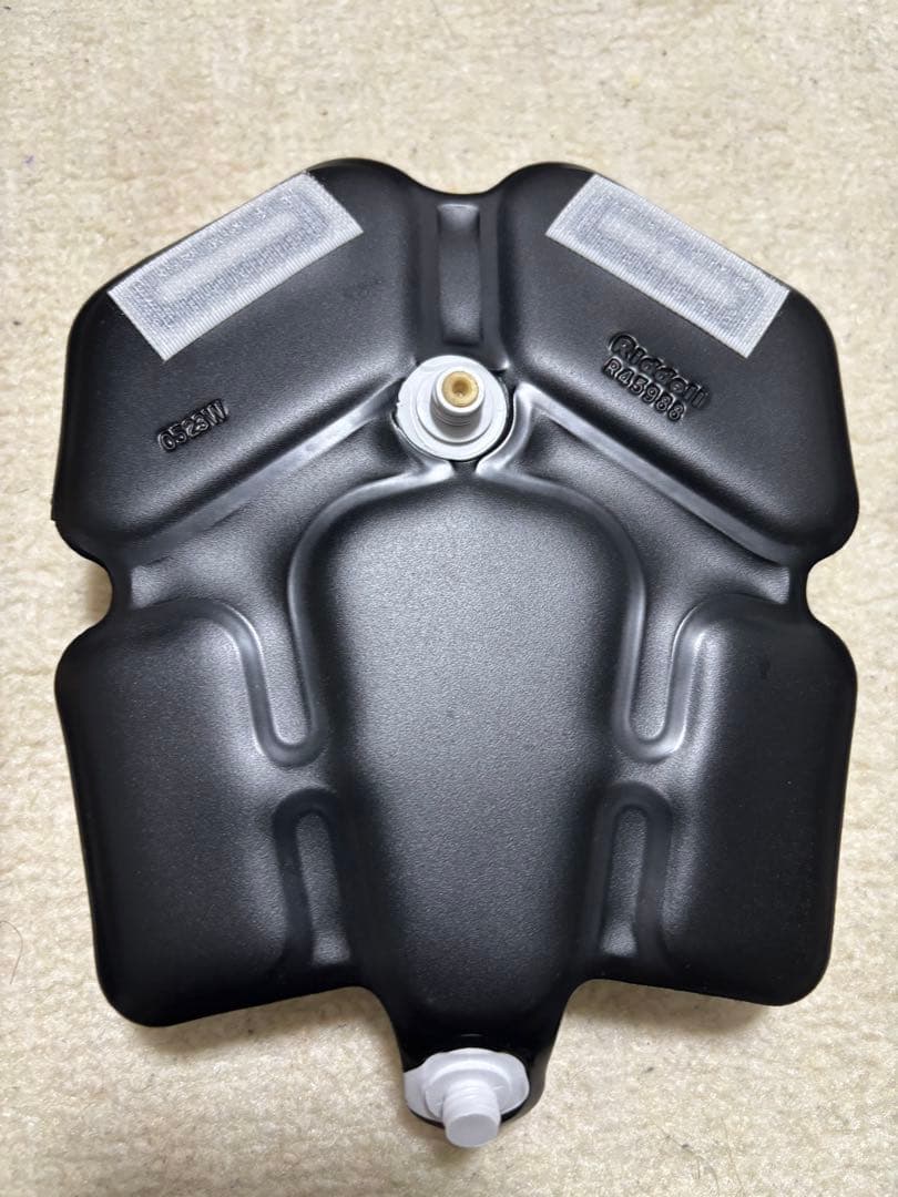 Riddell アメリカンフットボール　ヘルメット　ホワイト　スピードアイコン