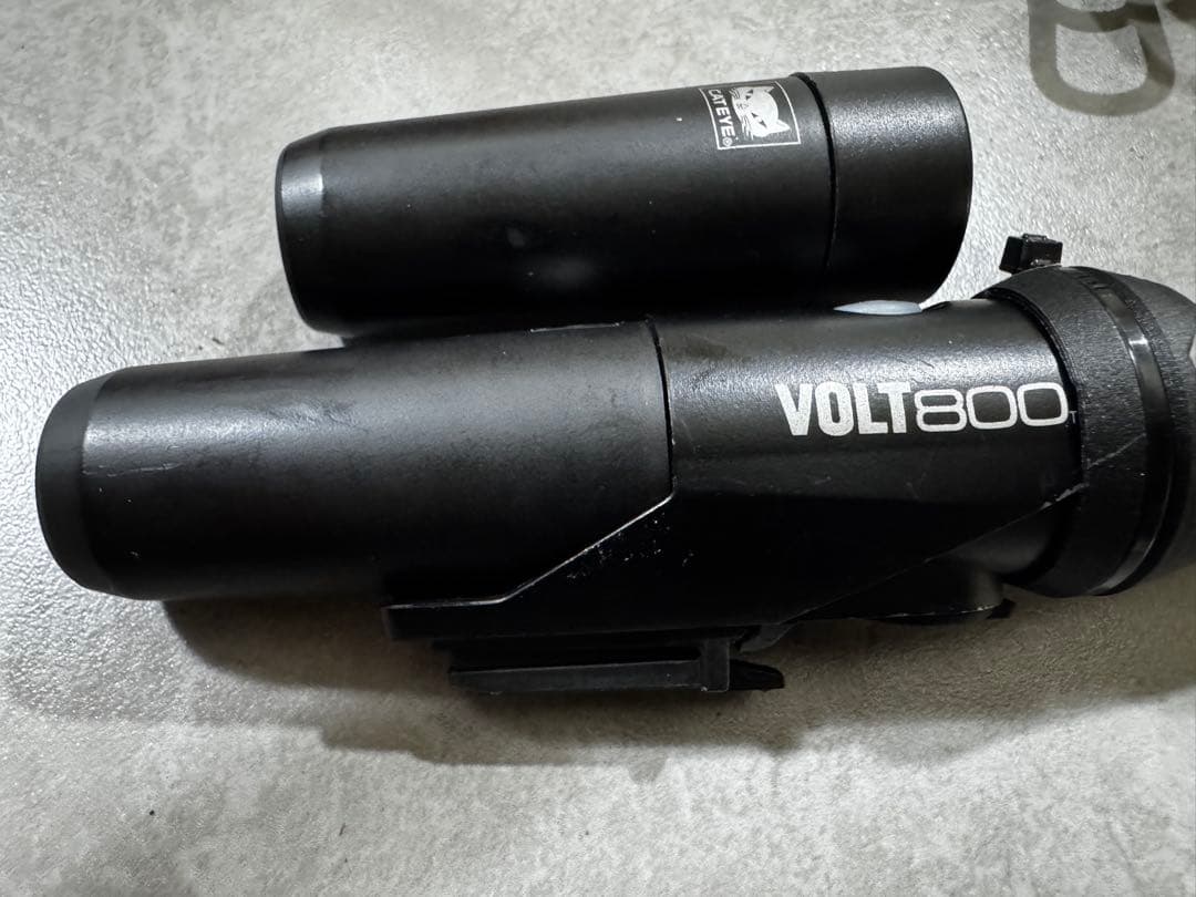 CATEYE VOL800 LEDライト montbell テールライト