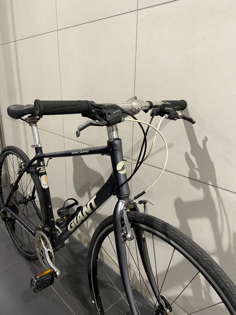 GIANT escape R3クロスバイク　ジャイアント　エスケープrx3自転車