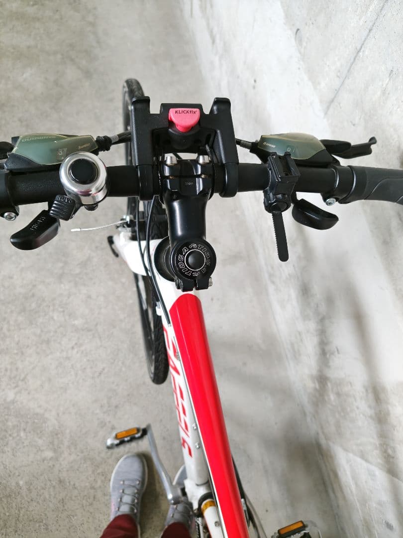 【美品】EAFEELS クロスバイク SHIMANOコンポーネント 2015年製