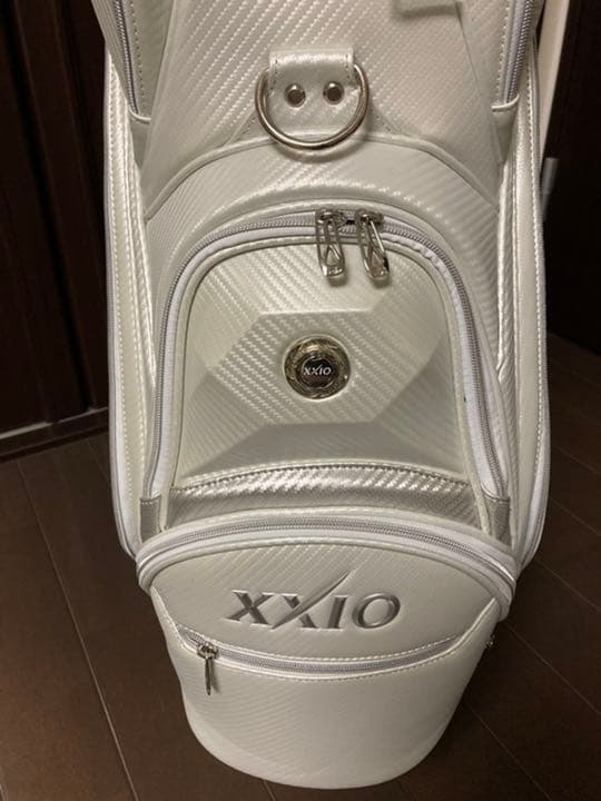 ゼクシオ　限定品　キャディバック