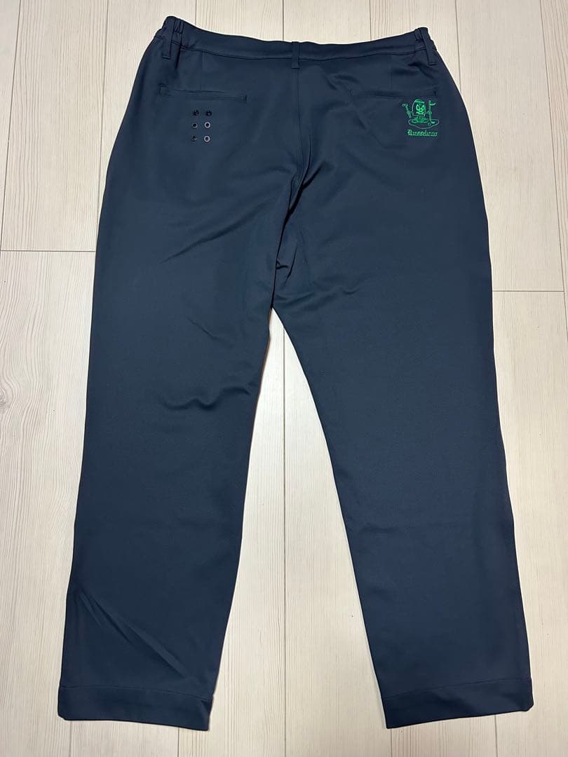 ラッセルノ★ゴルフパンツ　黒　サイズ5