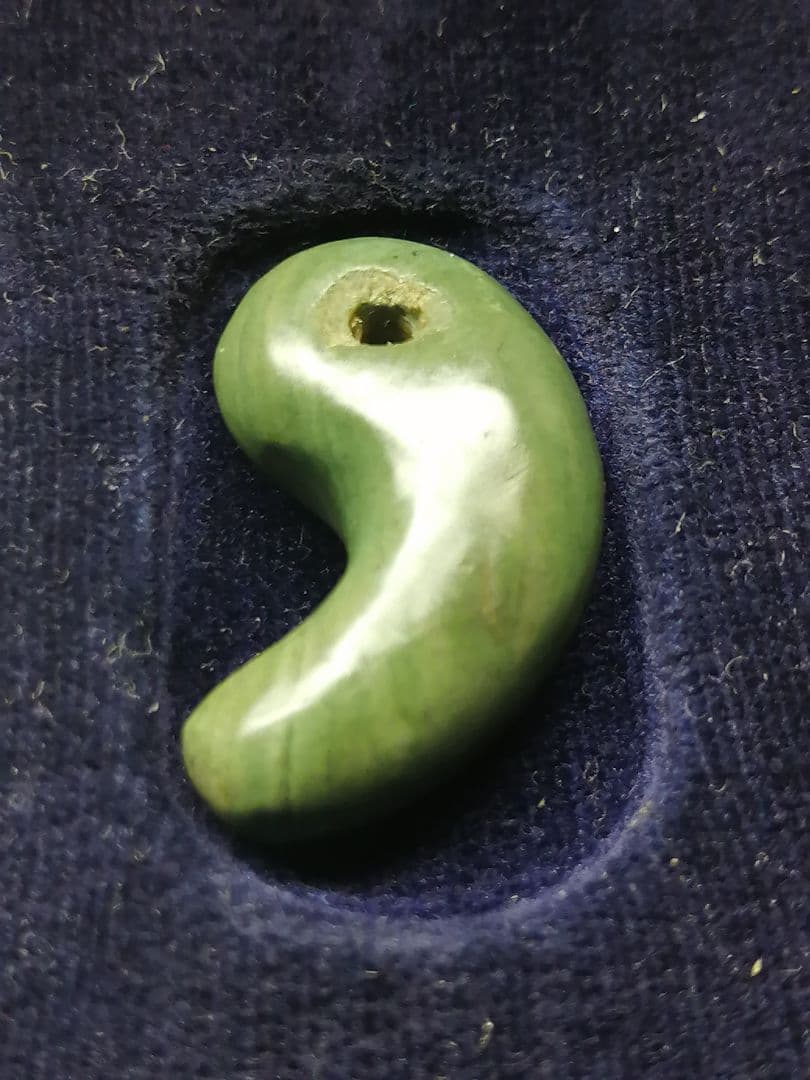 ★超貴重　古墳期『出雲石勾玉』出土品。本物。本物の古代勾玉です。