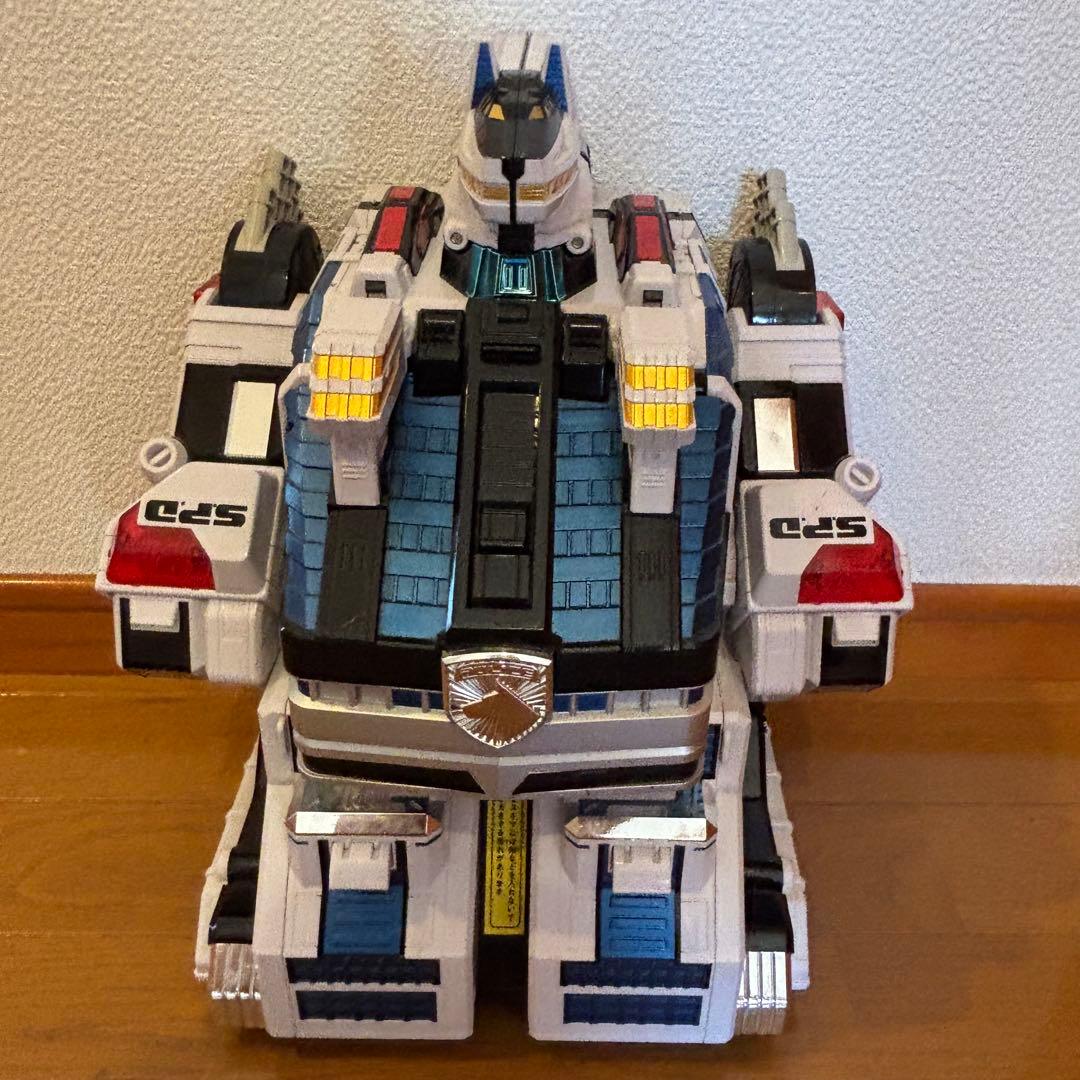 入手困難❗️❗️特撮戦隊デカレンジャー DX デカベースロボセット