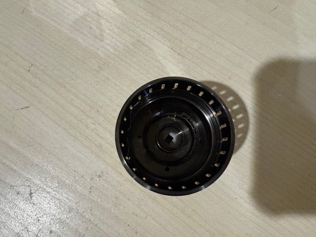 ★☆ダイワ SLPW EX LT 2500SS スプール 新品同様