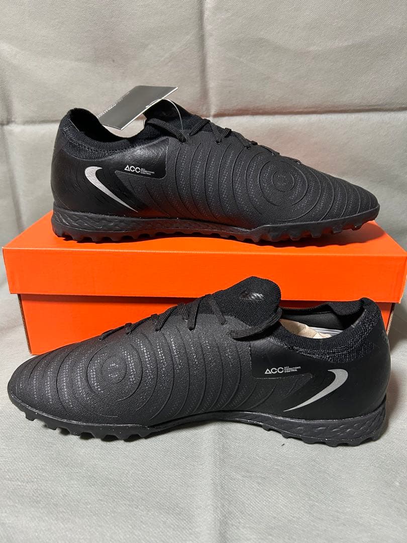 NIKE ナイキ　ファントムGX2 プロ　TF 黒　ブラック　フットサル