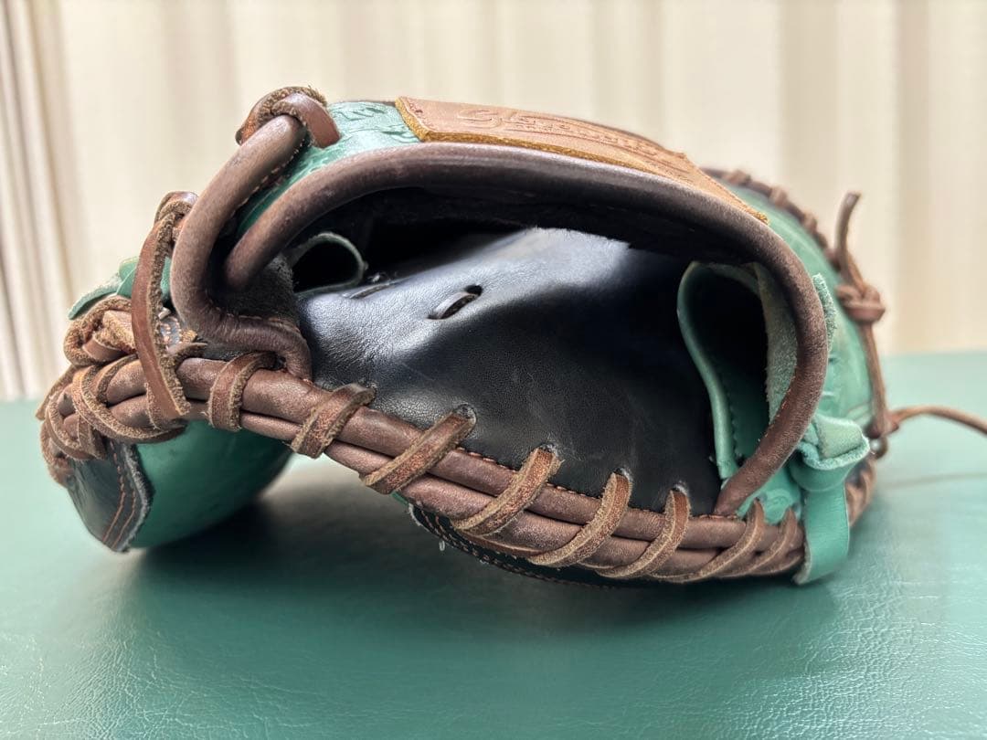 ※おかか キャッチャーミット　グラブワークス　オーダー　グローブ