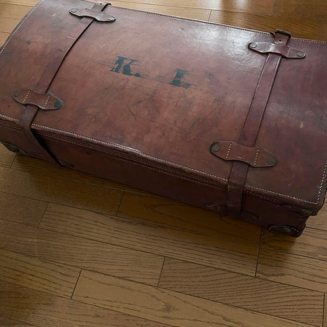 アンティーク革トランク　海軍中佐の大きなトランク　革製　重厚　ヴィンテージ