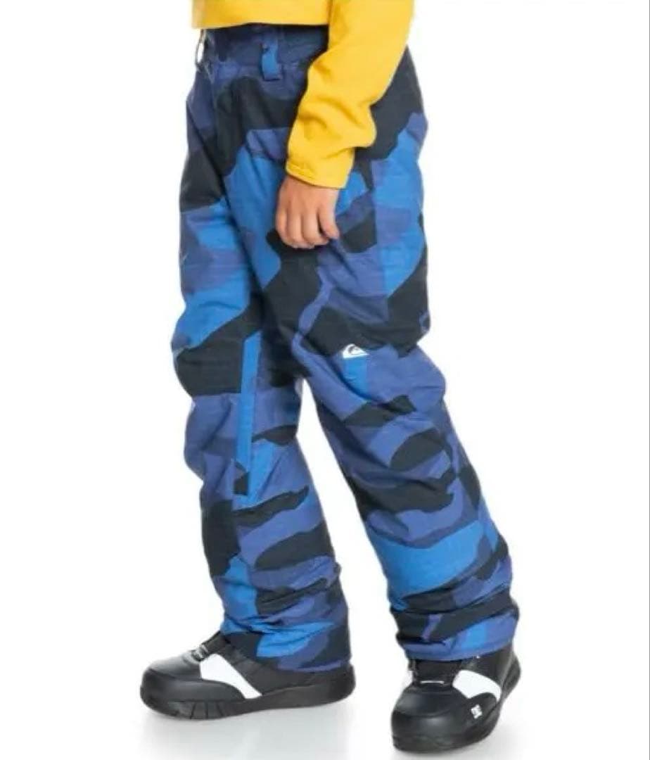 未使用保管品Quiksilver 子ども用スノーボードウェア　上下セット　12歳