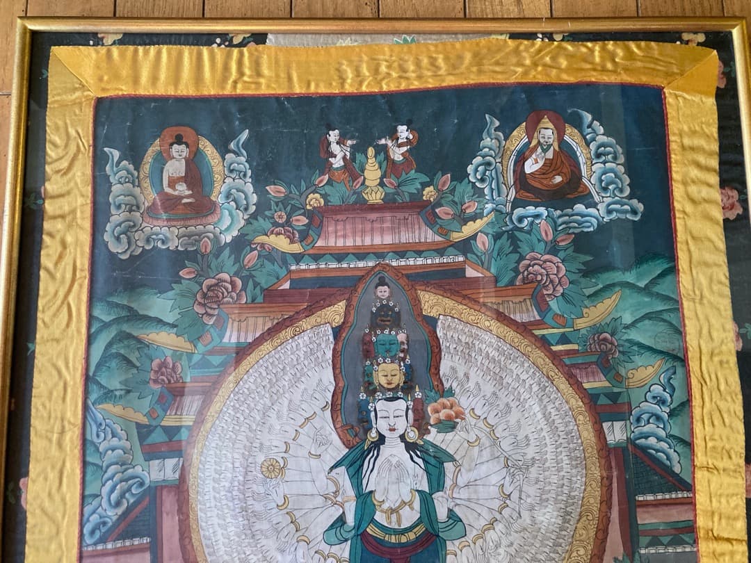 チベット　タンカ　千手観世音菩薩図