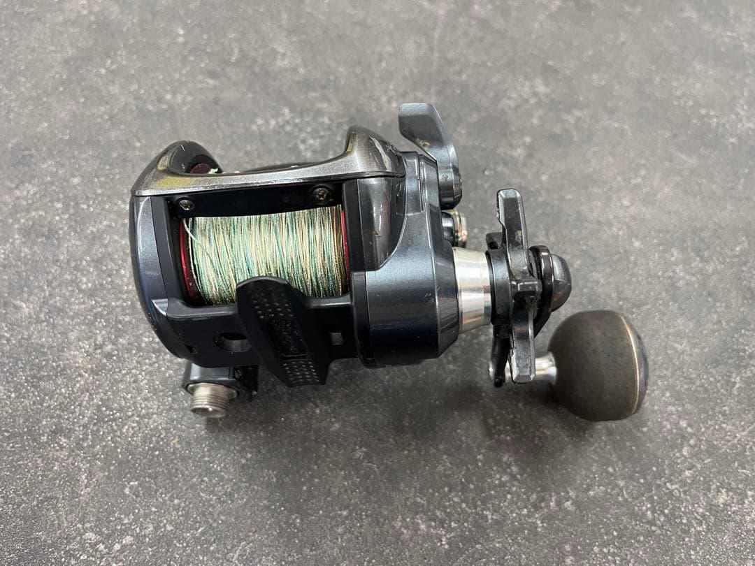 SHIMANO シマノ　PLAYS 3000 MUTEKI MOTOR