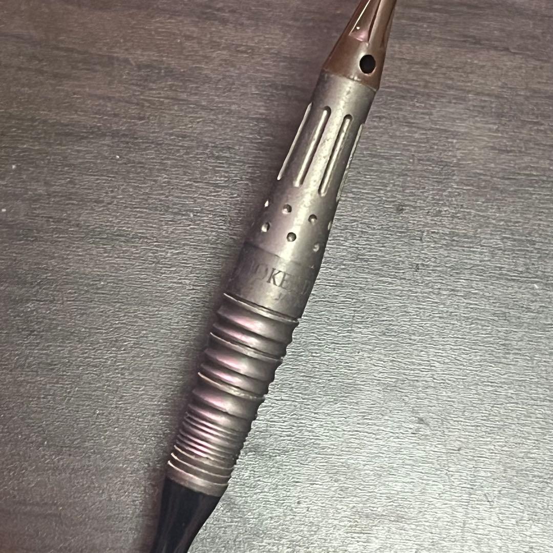 限定値下げEXTREMETHUNDERBOLT 2BAジョーカードライバーダーツ