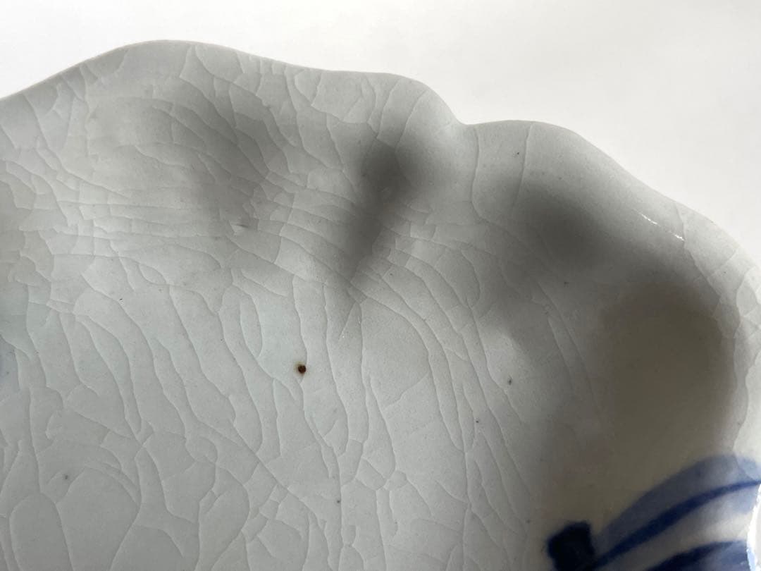 骨董　アンティーク　古九谷金銀彩　蛇籠文様　葉形　皿　変形皿　甘手