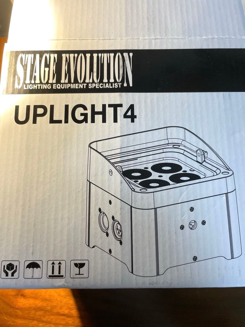 Stage Evolution Uplight4 LEDステージ照明