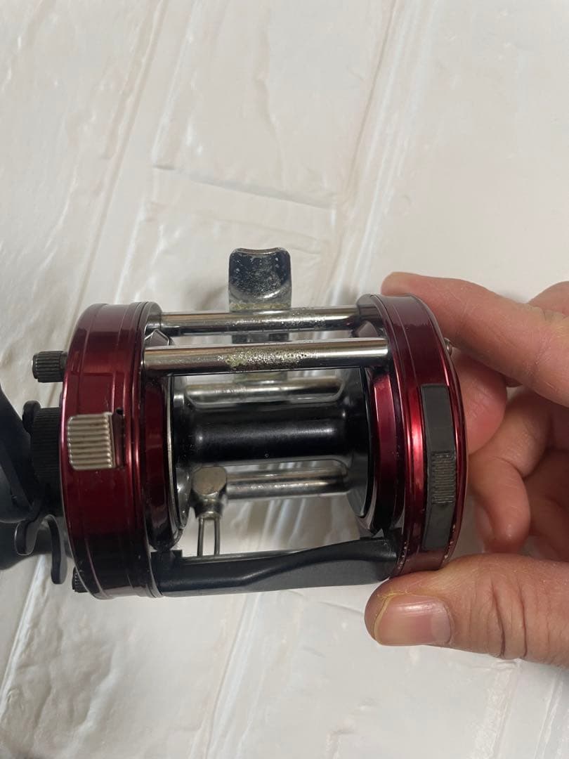 Abu Garcia 赤色 リール