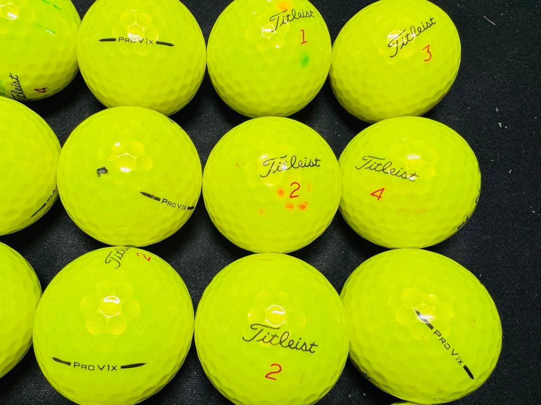 最新 タイトリスト PRO V1X 2025年モデル 30個　　イエロー