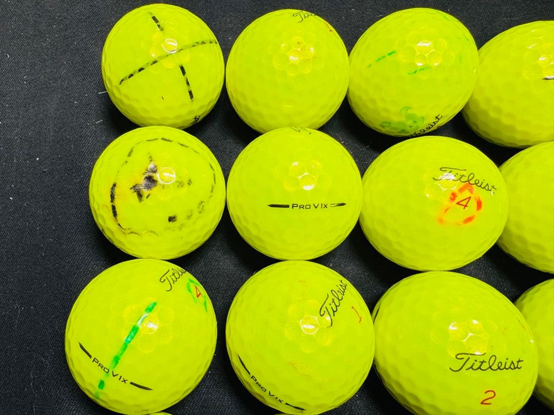 最新 タイトリスト PRO V1X 2025年モデル 30個　　イエロー