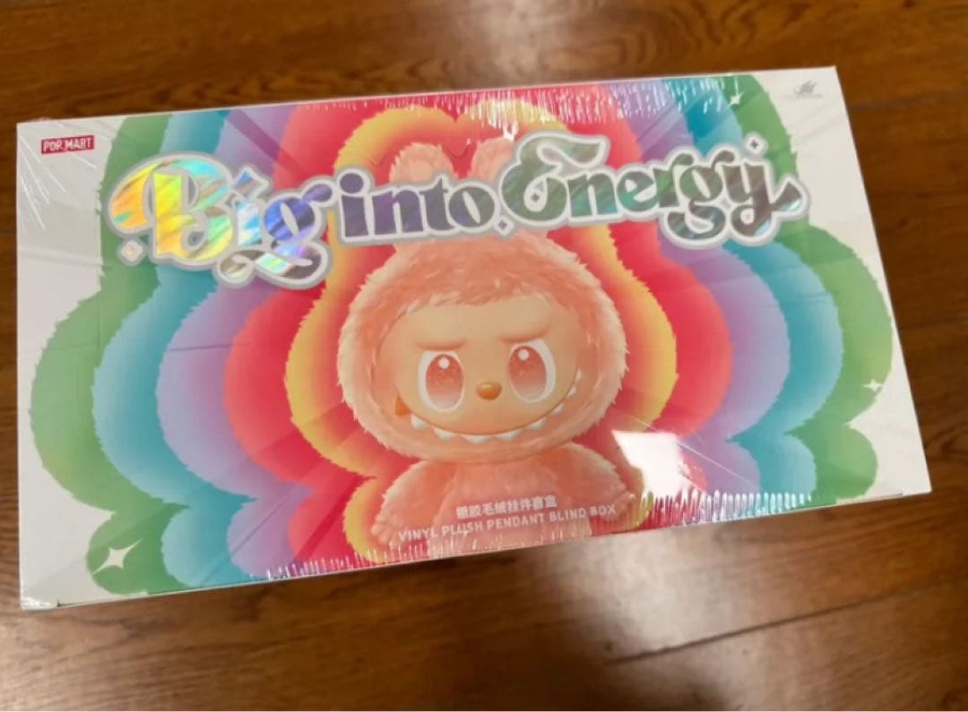 アイドル POPMART THE MONSTERS Big into Energy