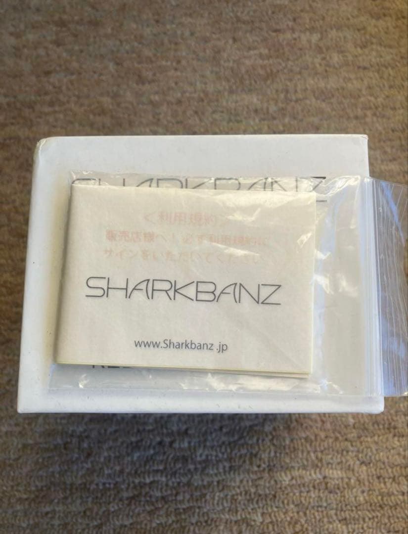 SHARKBANZ2 (White-Black)サメ避けバンド　磁気テクノロジー
