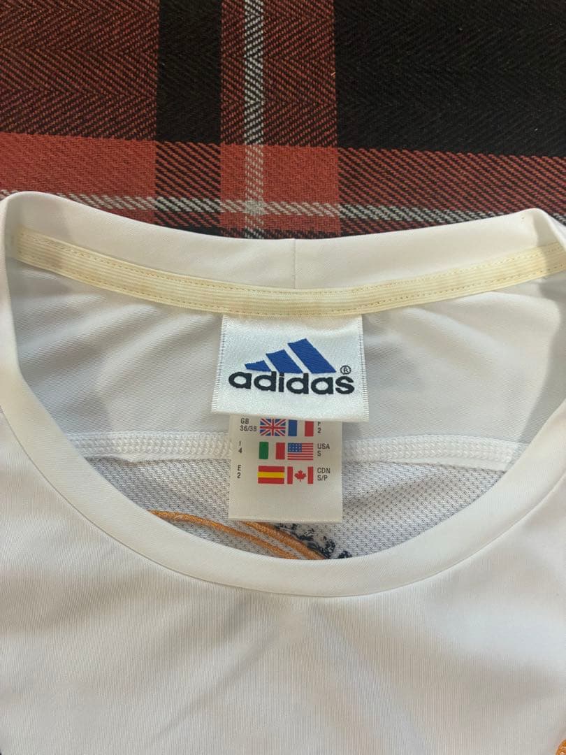 【希少品】レアル・マドリード ユニフォーム(100周年)