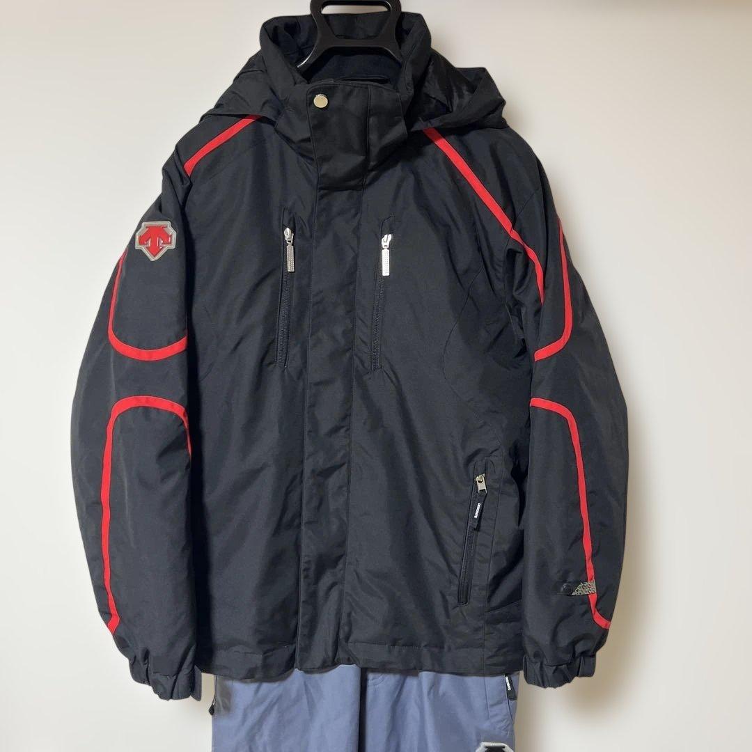 の*く様 デサント　スキーウェア　上下　Lサイズ　セットアップ　ボードウェア