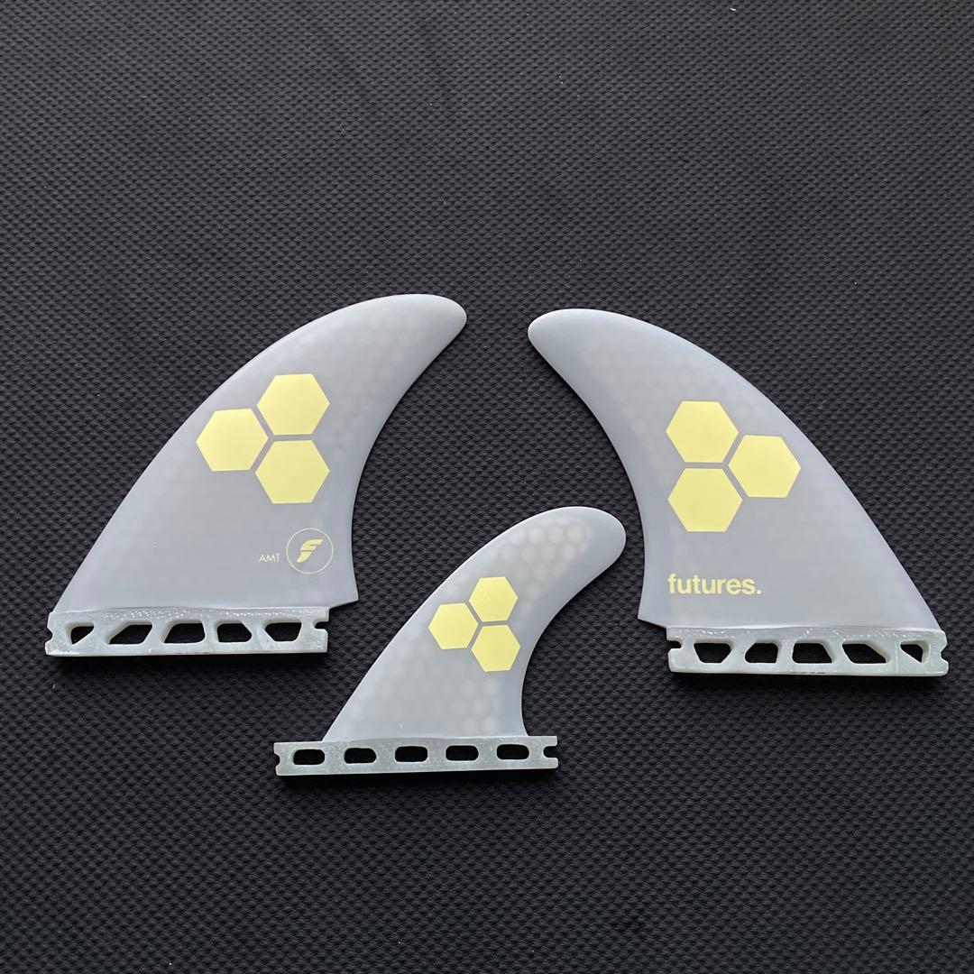 futures. アルメリック ツインスタビ3枚セット ケース無し❗️