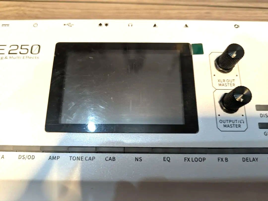 【美品】MOOER VGE250 ギターエフェクター 本体