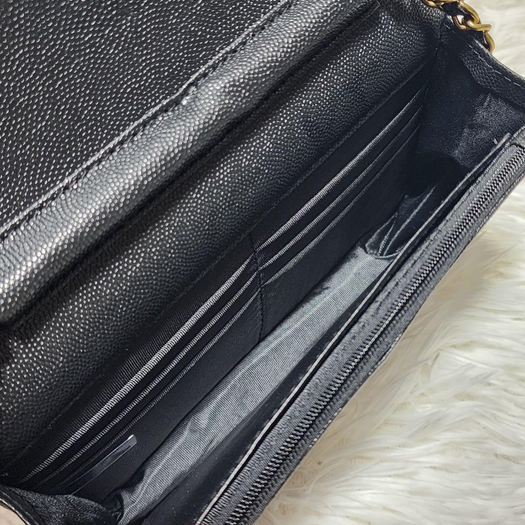 CHANEL　ショルダーバッグ　黒　ゴールドチェーン　ノベルティ　シャネル