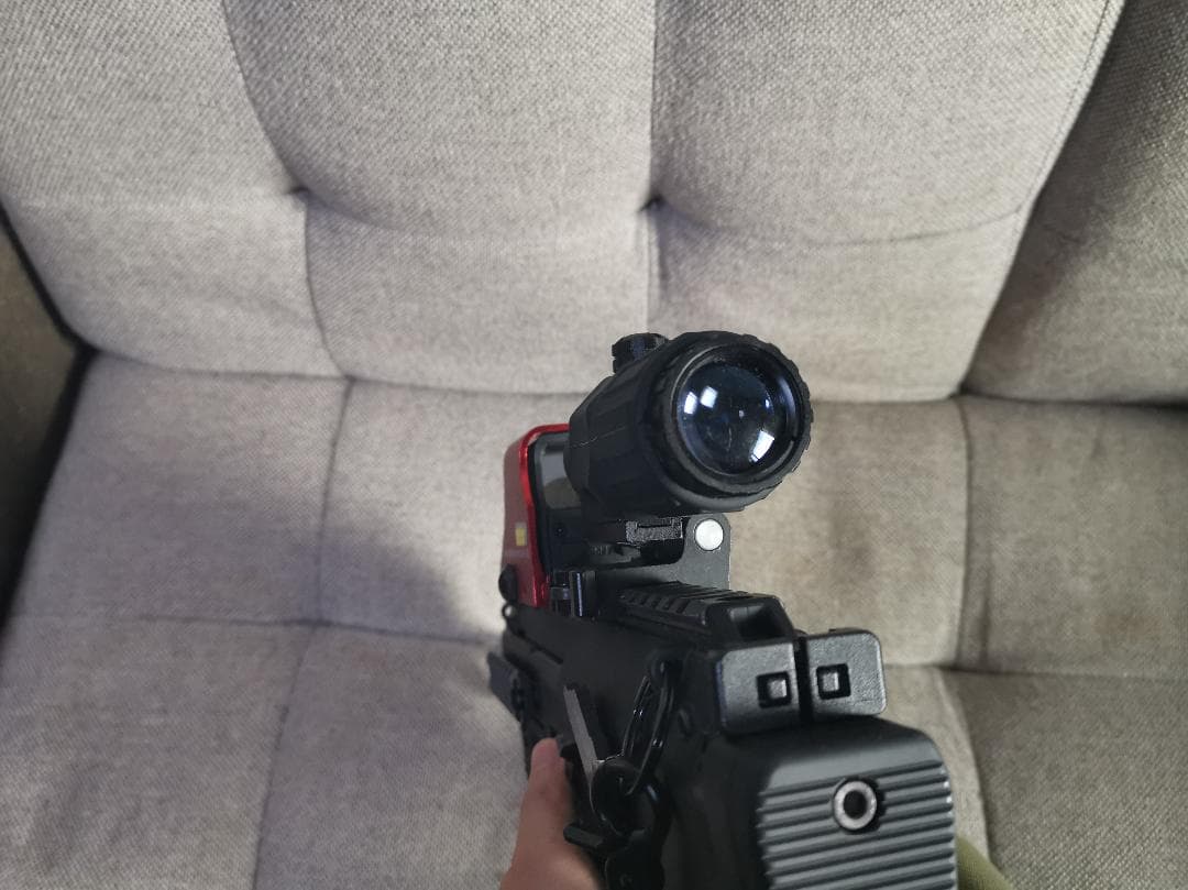 東京マルイ 電動ガン　mp7a1