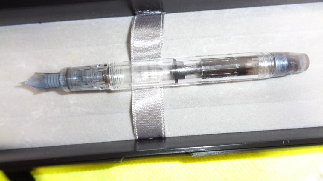 パイロット万年筆　カスタムヘルテイジ92　スケルトン