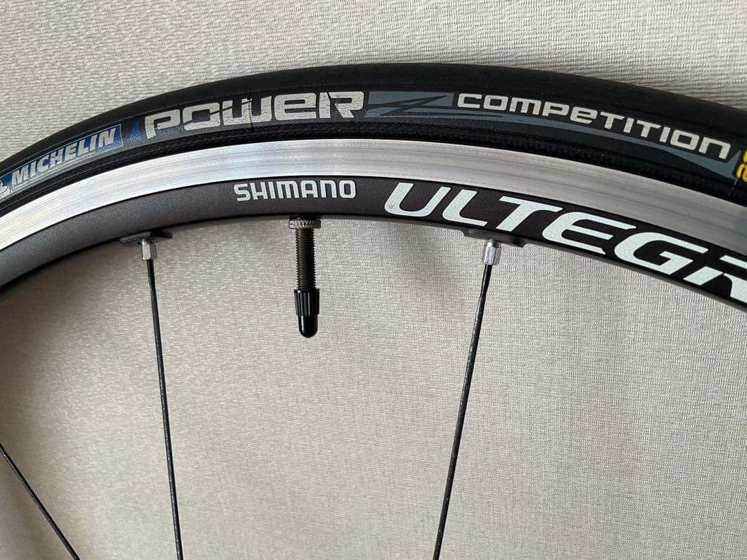 シマノ アルテグラWH-6700 2WAYフロントのみ