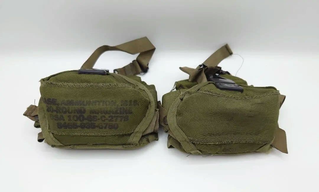 アメリカ軍実物放出品　68年製 M16 20連マガジンポーチ（ナイロン製）