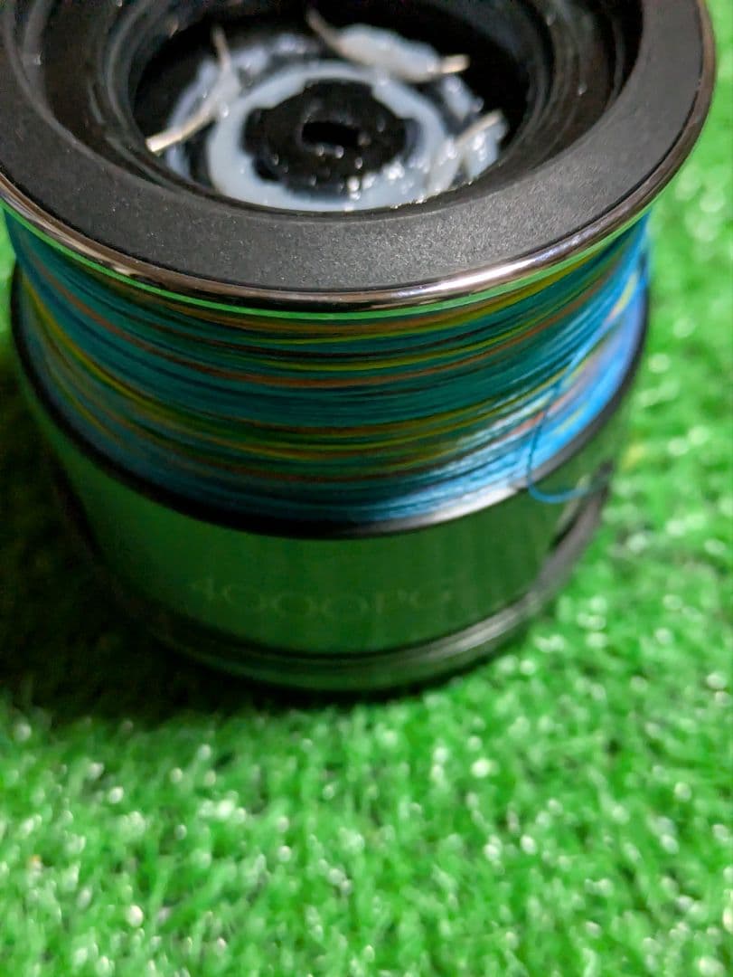 新品未使用。24ツインパワー4000PG純正スプール