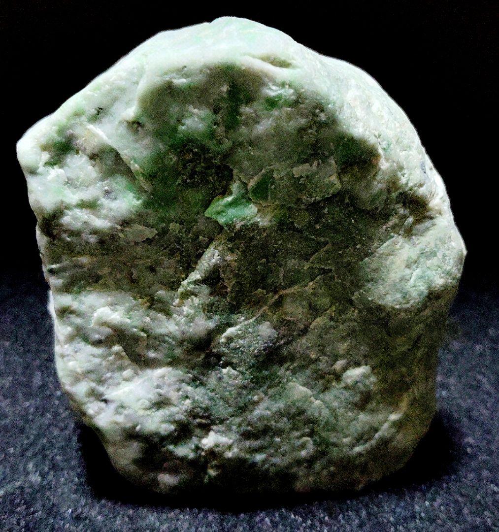 ★翡翠原石★糸魚川硬玉【大所川・転石・川ズレ・ウブ341ｇ】