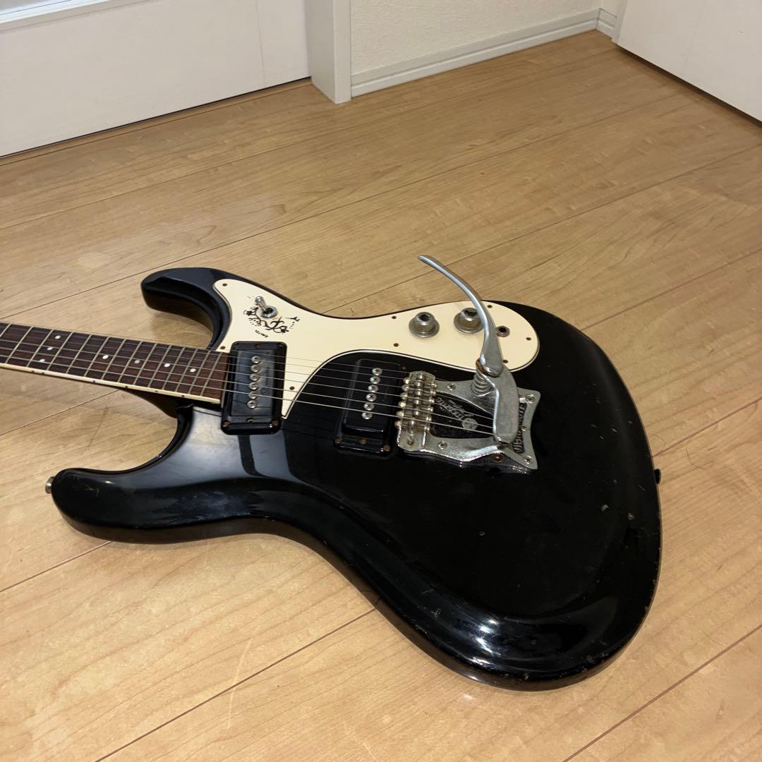 希少品　モズライト　Mosrite Avenger エレキギター モズライト