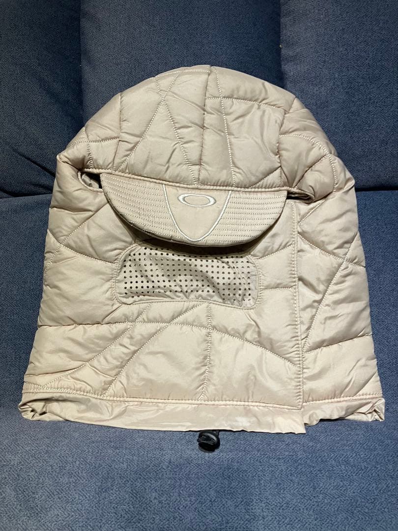 OAKLEY 中綿キルティング フェイスカバーキャップ 顔出し可能 未使用に近い