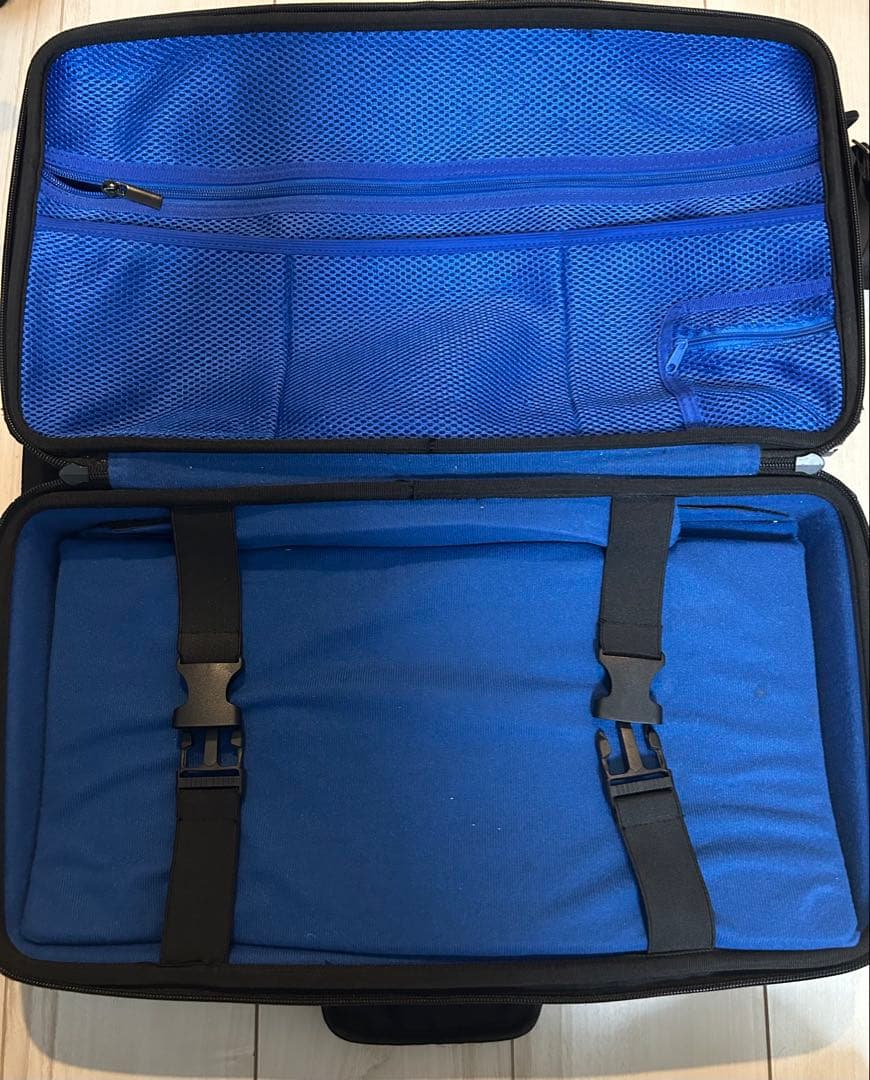 zoom B6 箱、取扱説明、ケース、ペダル、BTA-1、ストラップ　セット