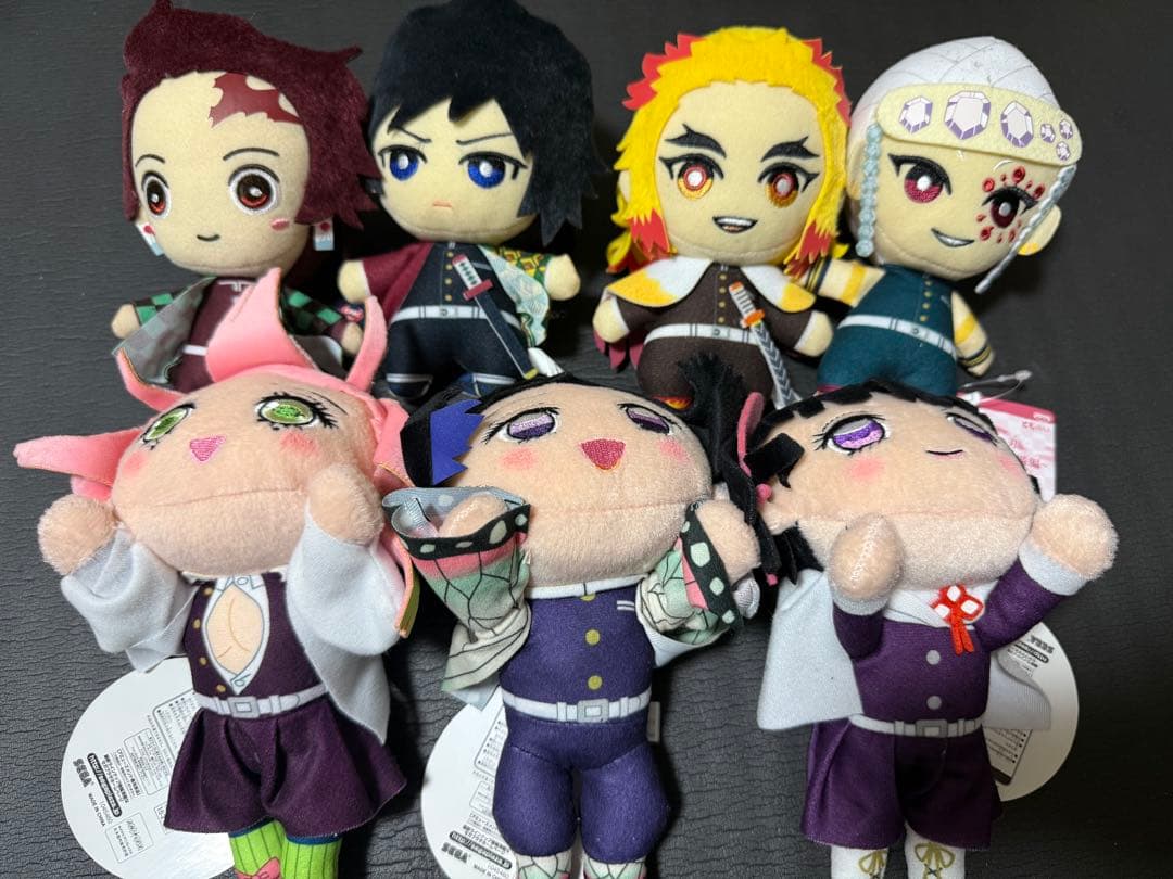 鬼滅の刃　ぬいぐるみ　ともぬい　ねそべり　マスコット　キーホルダー