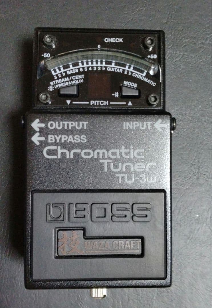 ギター BOSS TU-3W Chromatic Tuner