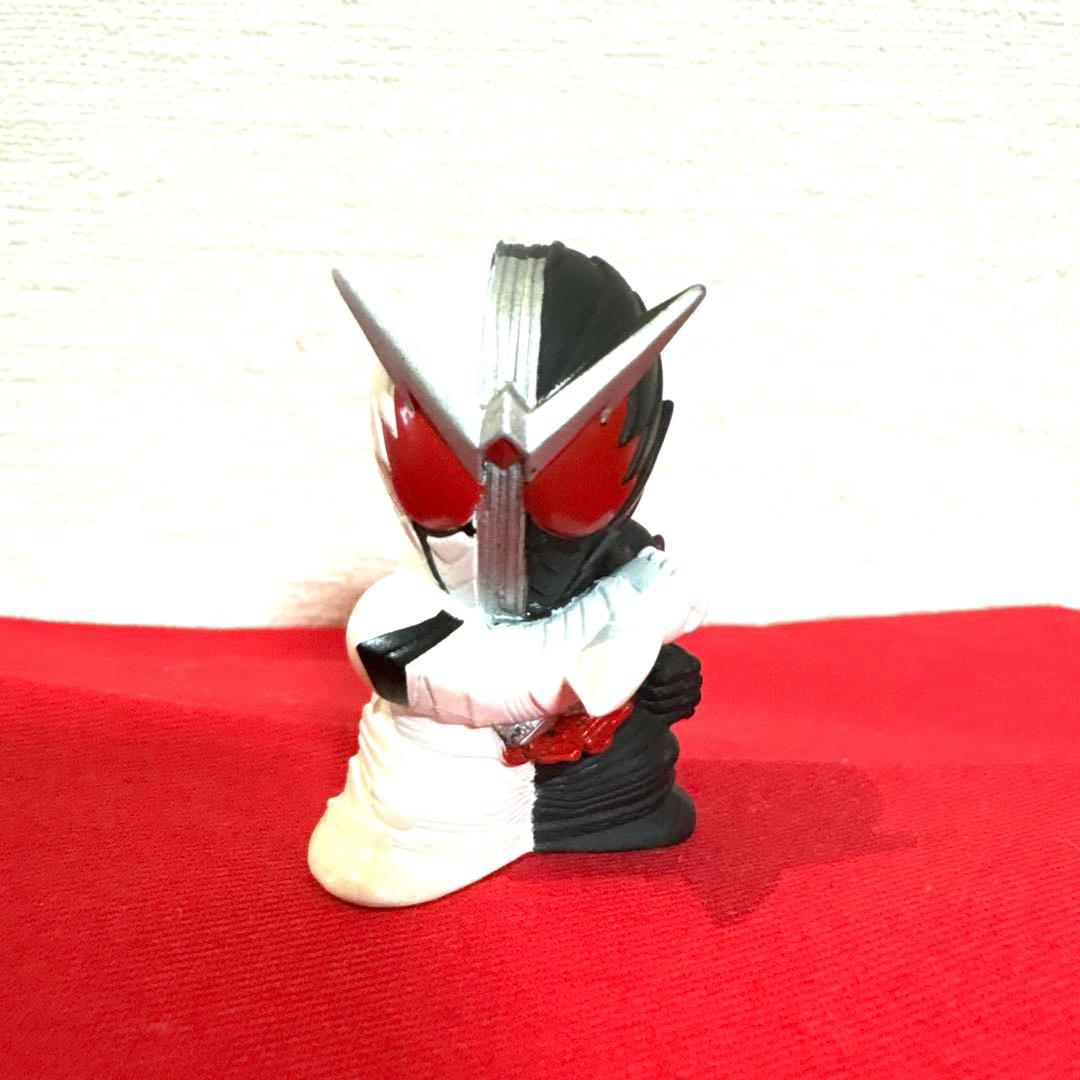 仮面ライダーW ファングジョーカー 菅田将暉 フィギュア SHF 真骨彫 黒白