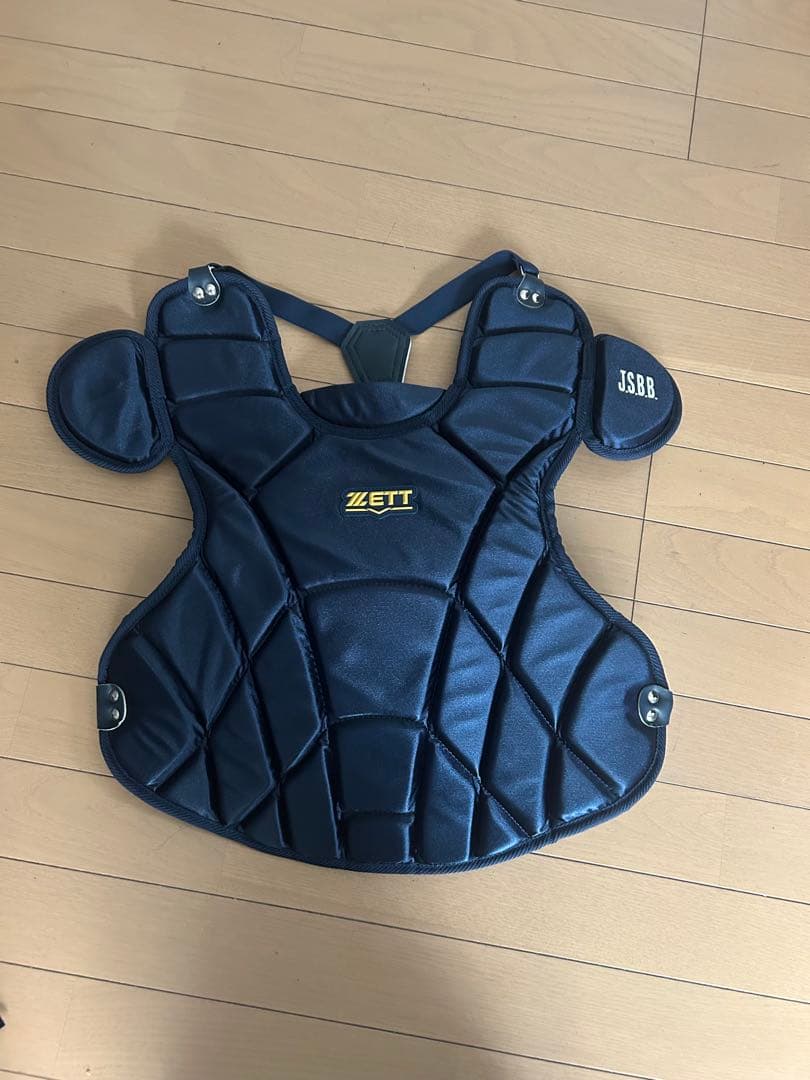 青りんご兄様　美品　ZETT JSBB 一般軟式用キャッチャー用レガース