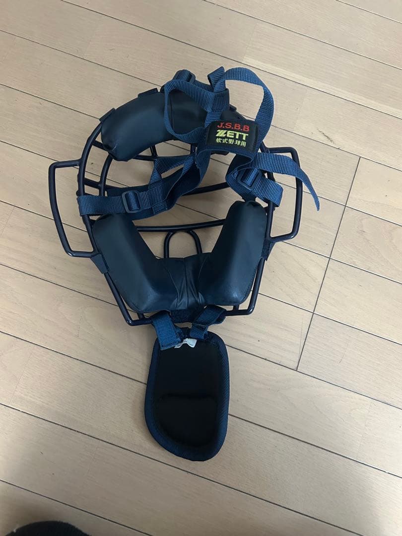 青りんご兄様　美品　ZETT JSBB 一般軟式用キャッチャー用レガース