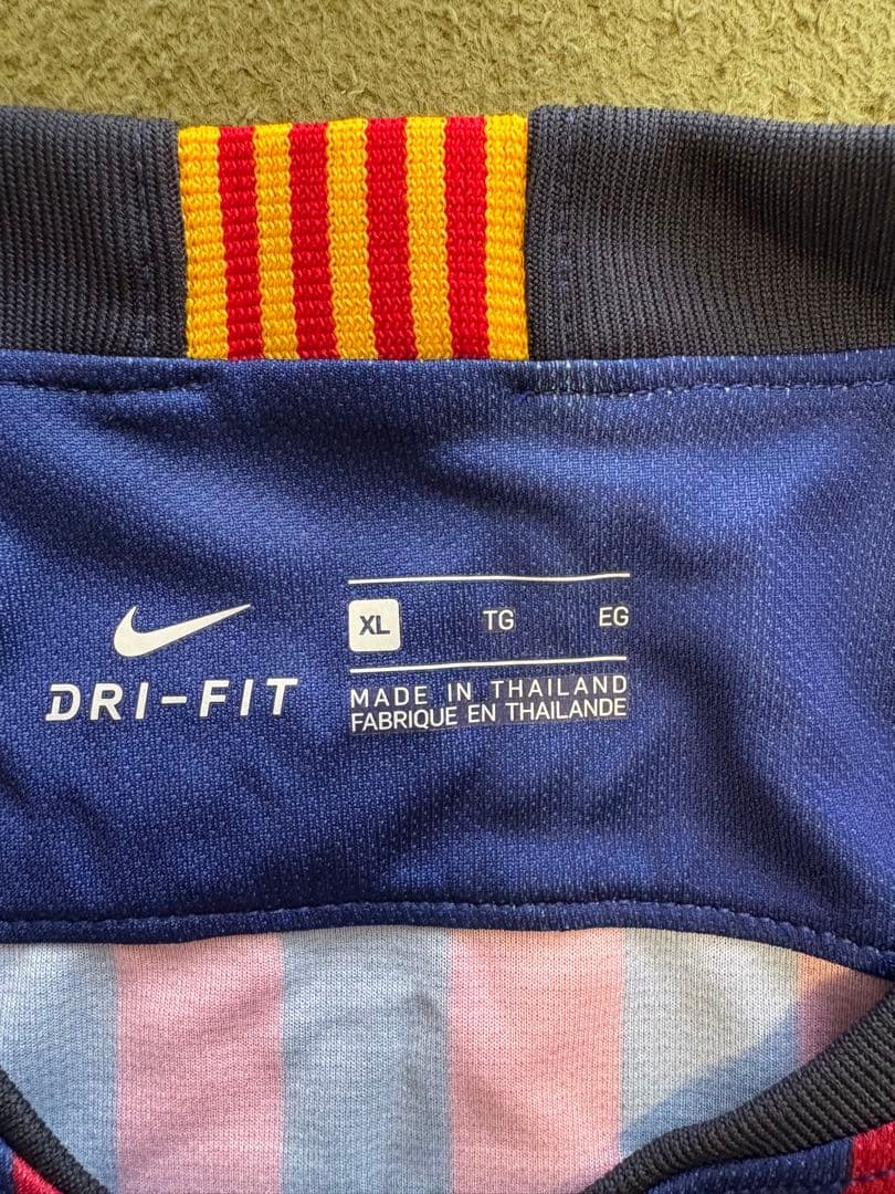 バルセロナ　メッシ 10 XL シャツ