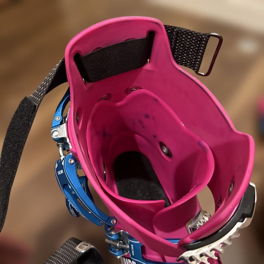 スキー GEN FACTORY BUMPS8 24.5cm