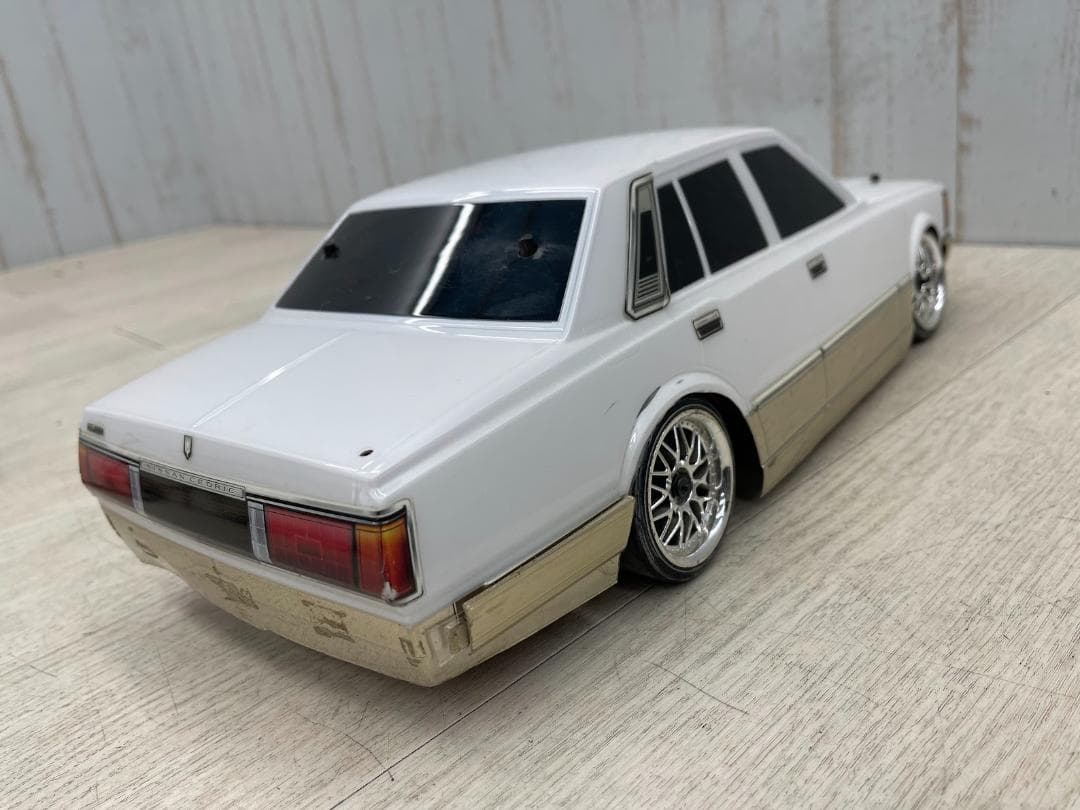 ヨコモ ドリフトパッケージ 4WD シャーシ KOプロポ セドリック 充電器