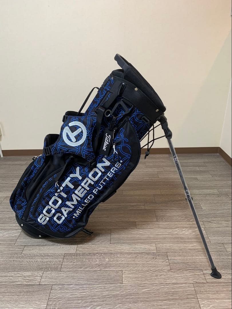スタンド式キャディバック　ブルーラメライン！ご購入の方にパターカバープレゼント付