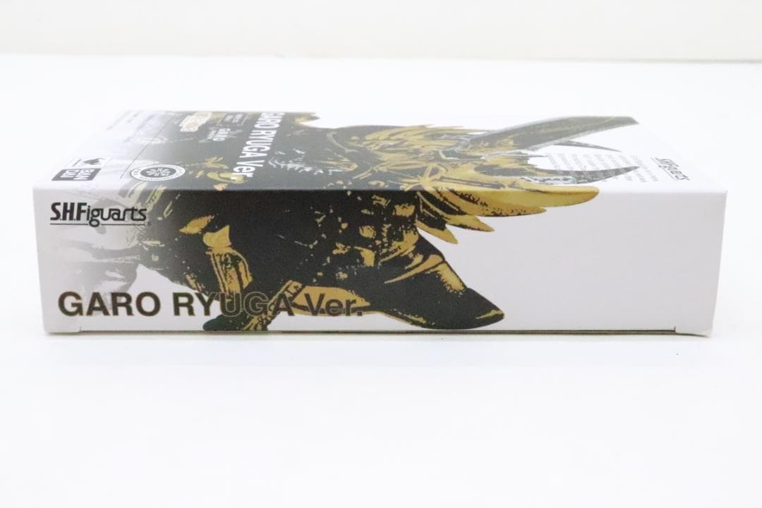 S.H.フィギュアーツ 黄金騎士 ガロ 流牙Ver. 30-JD1117-10