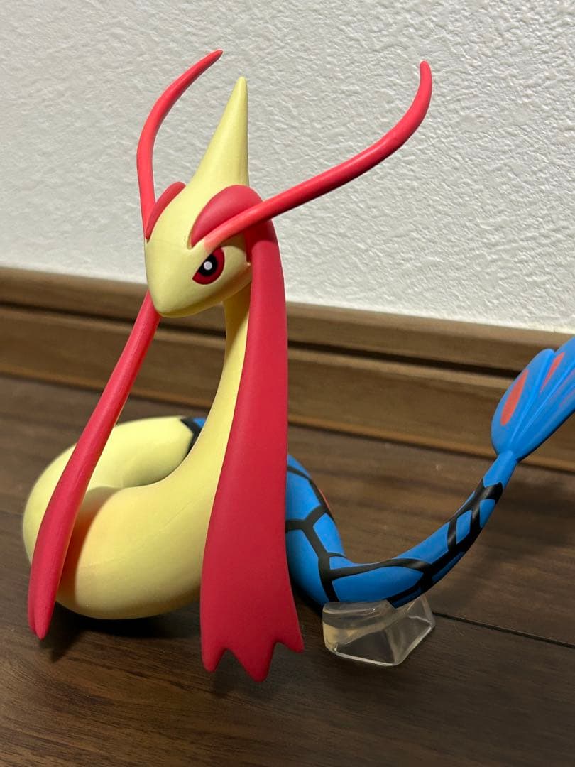 ポケモンスケールワールド　ミロカロス