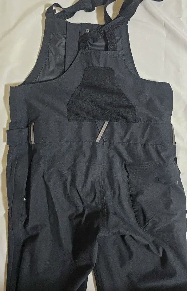 m*7様 ホールデン　HOLDEN　ビブパンツ